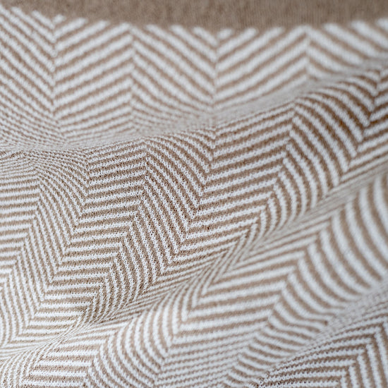 Couverture / Plaid - Tricoté Chevrons Pierre 04