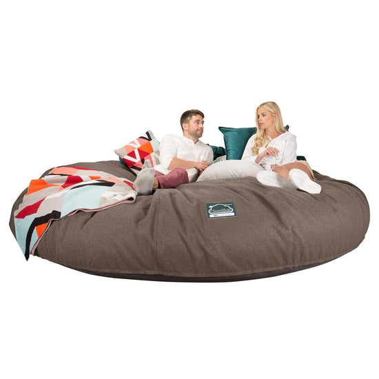 Lounge Pug, CloudSac 5000 XXXXXL, Canapé Pouf Titanesque à Mémoire de Forme, Gros Pouf Sofa, Interalli Laine Biscuit