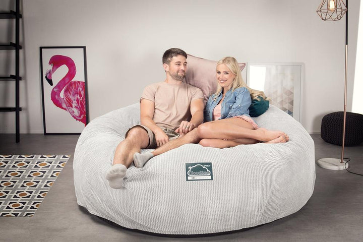 Lounge Pug, CloudSac 3000 XXL, Grand Canapé Pouf à Mémoire de Forme, Gros Pouf Sofa, Velours Côtelé Gaufré Crème