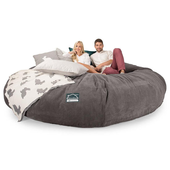 Lounge Pug, CloudSac 5000 XXXXXL, Canapé Pouf Titanesque à Mémoire de Forme, Gros Pouf Sofa, Velours Côtelé Gaufré Anthracite