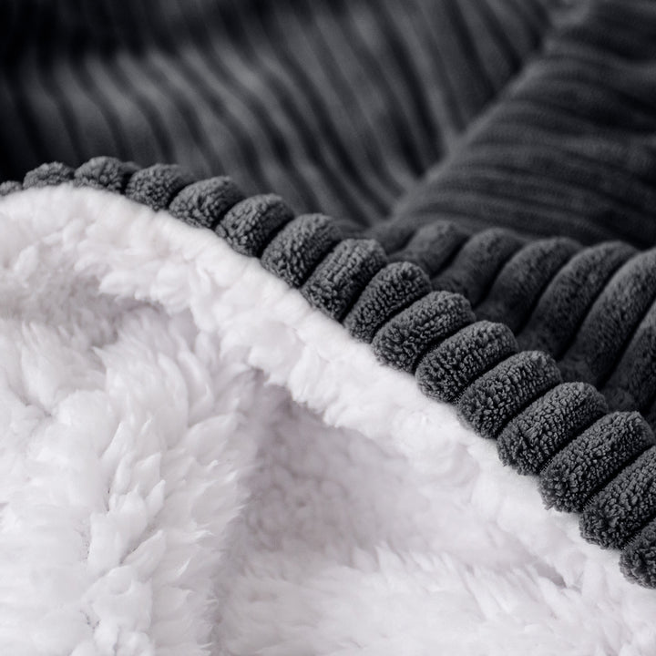 Plaid / Couverture Sherpa - Côtelé Noir 04